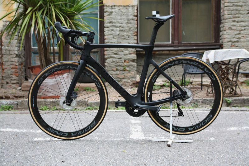 Pinarello Prince Disk vel. 54 | Shimano Ultegra R8100 | Campagnolo Bora One 50 | stav NOVÉHO kola