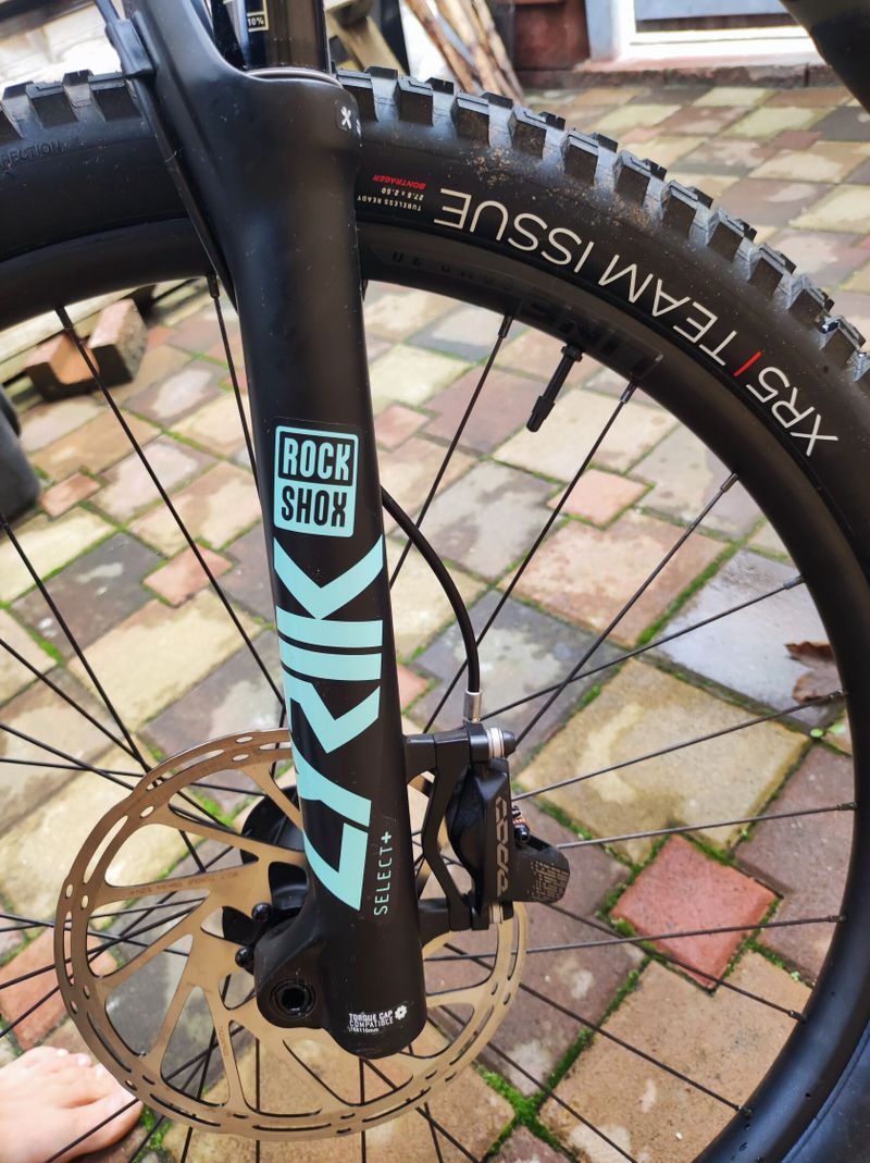 Trek Remedy 8 - matně zelená 