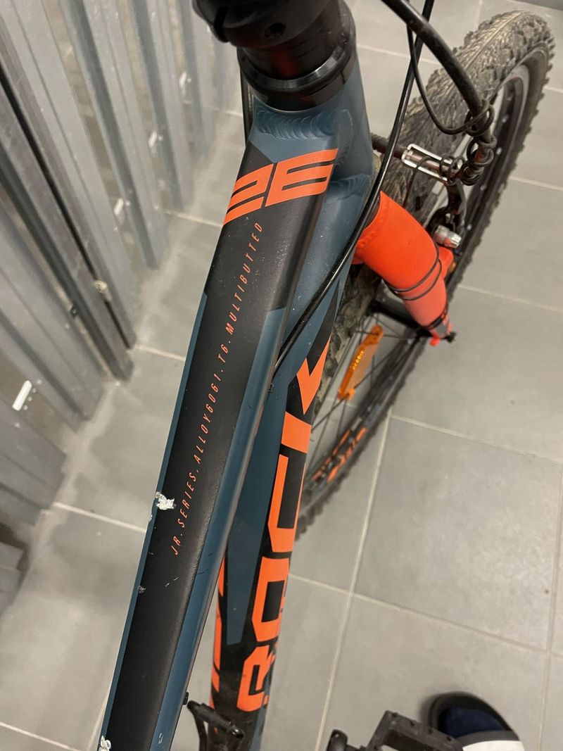 Prodej staršího kola 26"