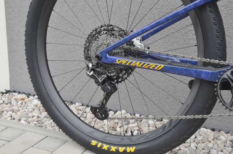 Prodám SPECIALIZED S-Works Epic 8, OHLINS, CeramicSpeed,