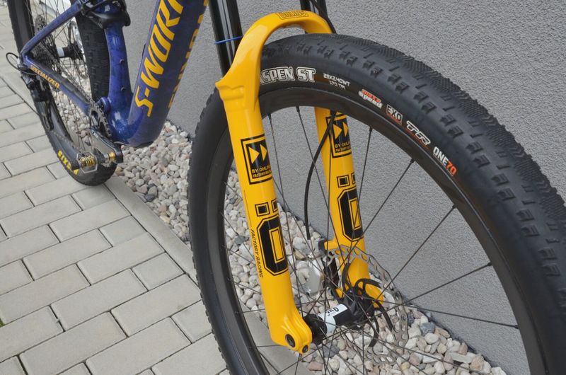 Prodám SPECIALIZED S-Works Epic 8, OHLINS, CeramicSpeed,
