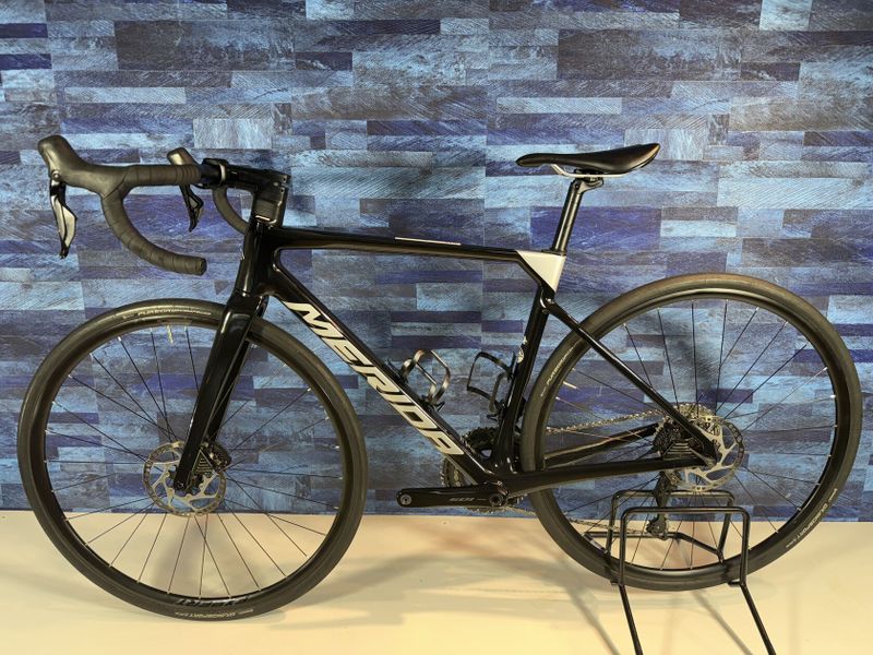 Rozvoz po ČR - Merida 2024 - Scultura 6000 elektrické řaz. 2x12 - vel. S pro 167-174cm (kolo č.18)