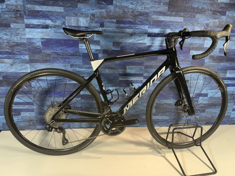 Rozvoz po ČR - Merida 2024 - Scultura 6000 elektrické řaz. 2x12 - vel. S pro 167-174cm (kolo č.23)