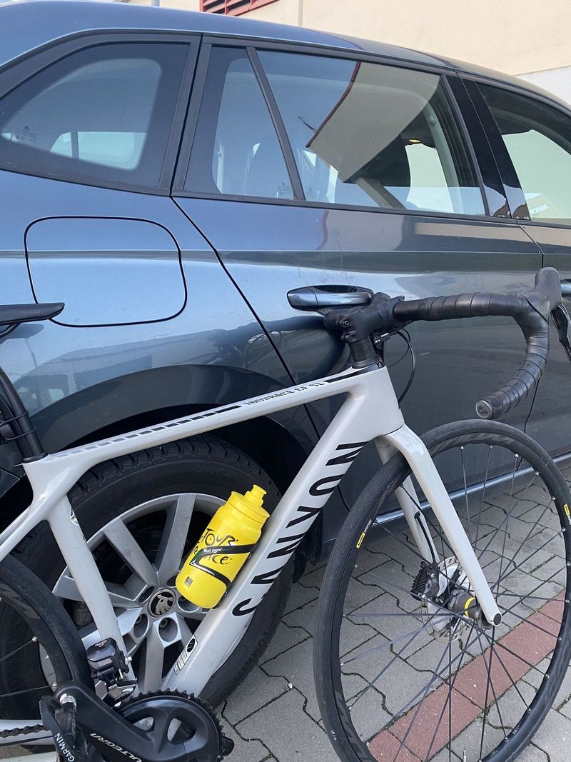 UKRADENO Canyon Endurace CF SL 8