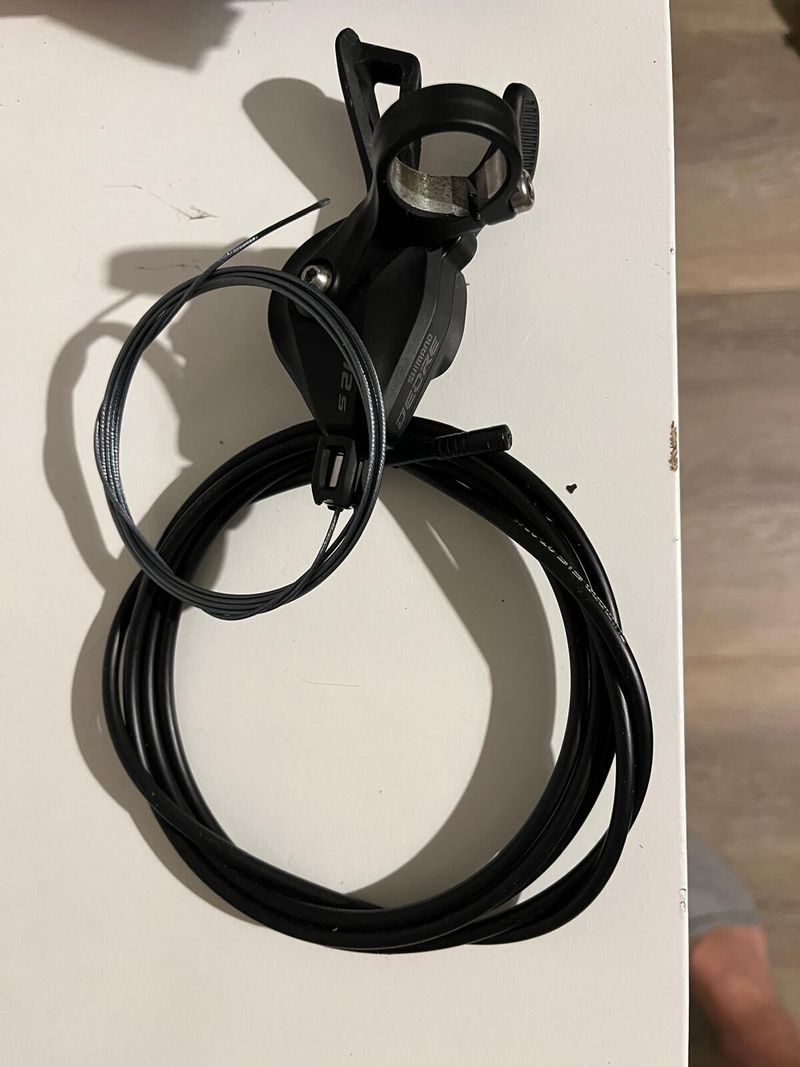 řadící páčka Shimano Deore SL-M6100 12s