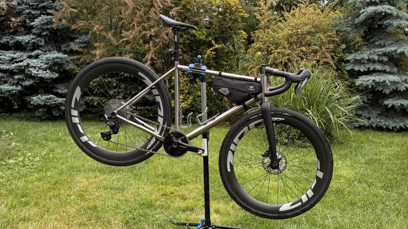 Titanova gravel ramova sada Merit vel. L