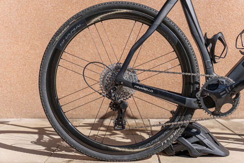 PINARELLO GREVIL 2022 I TOP STAV