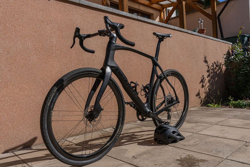 PINARELLO GREVIL 2022 I TOP STAV