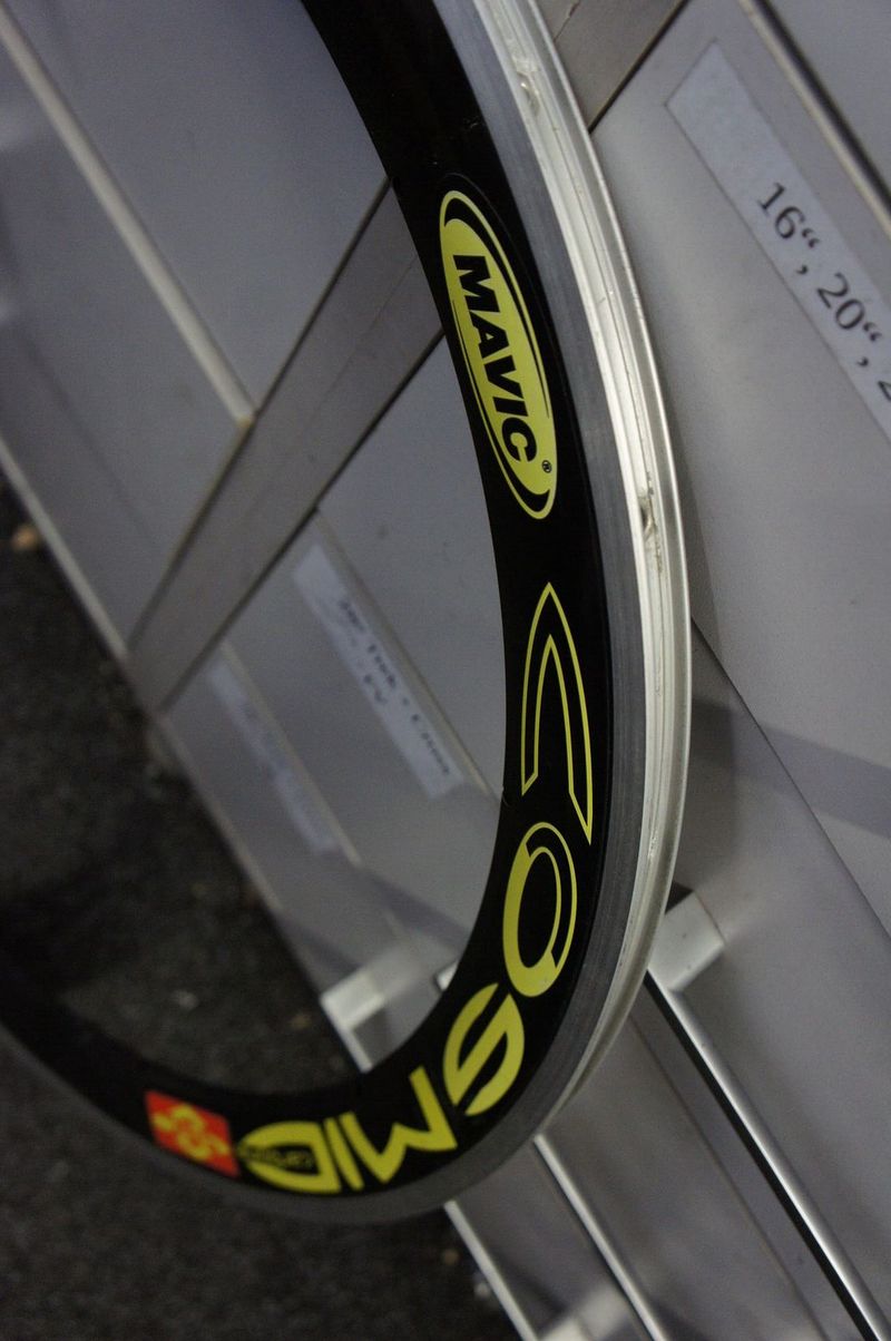 Mavic Cosmic zadní 20děr.