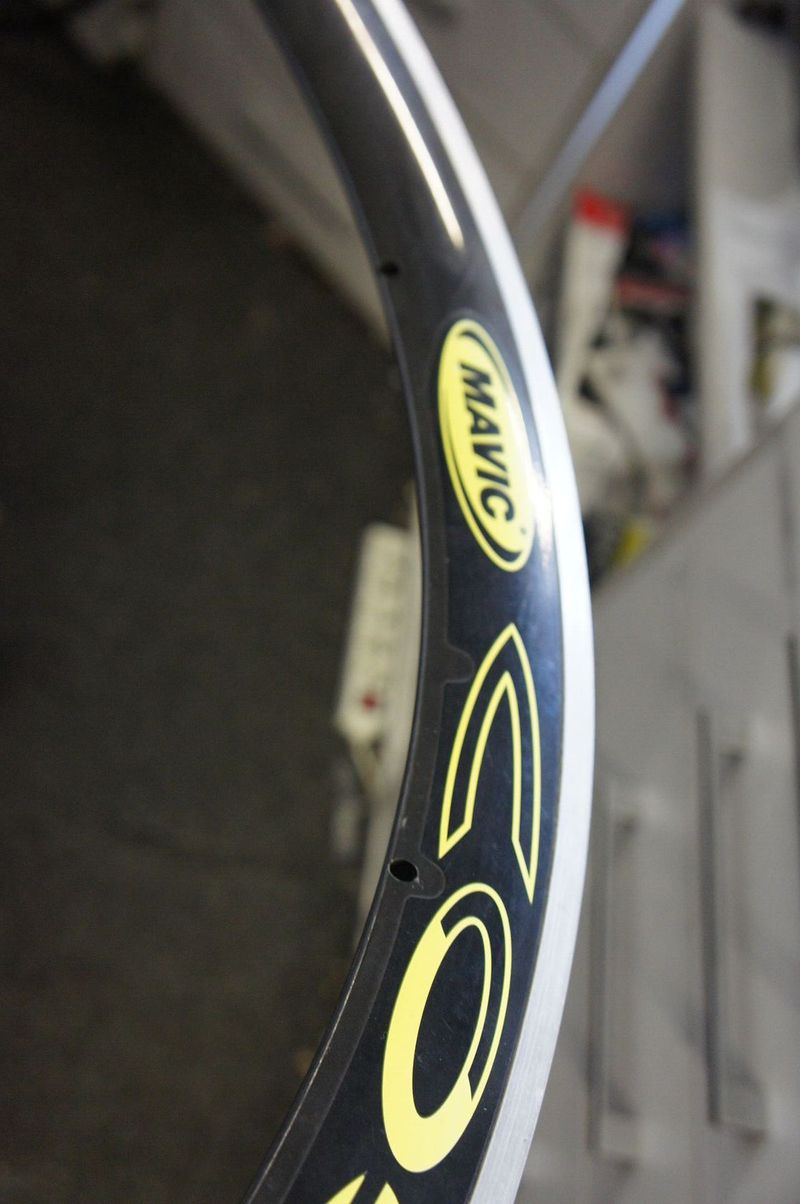 Mavic Cosmic zadní 20děr.