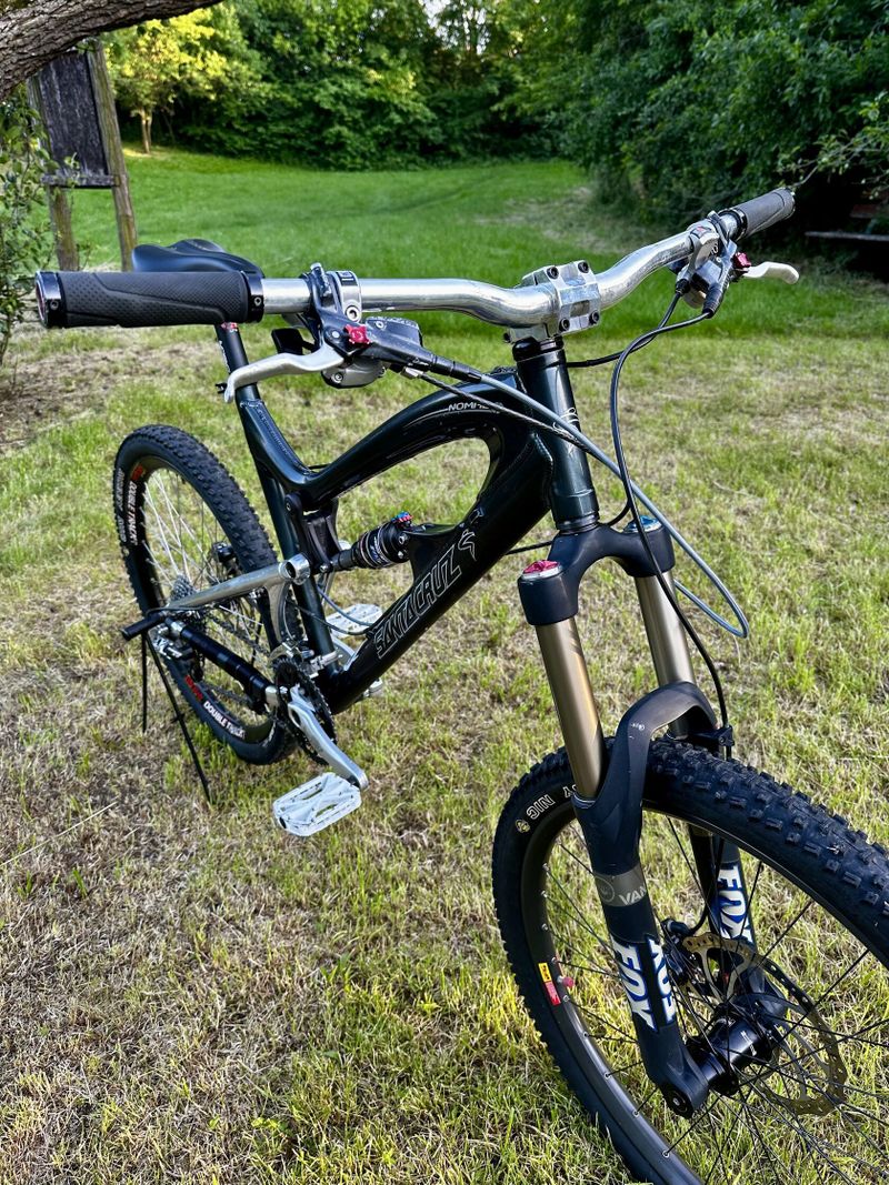 Santa Cruz Nomad 1. Generace