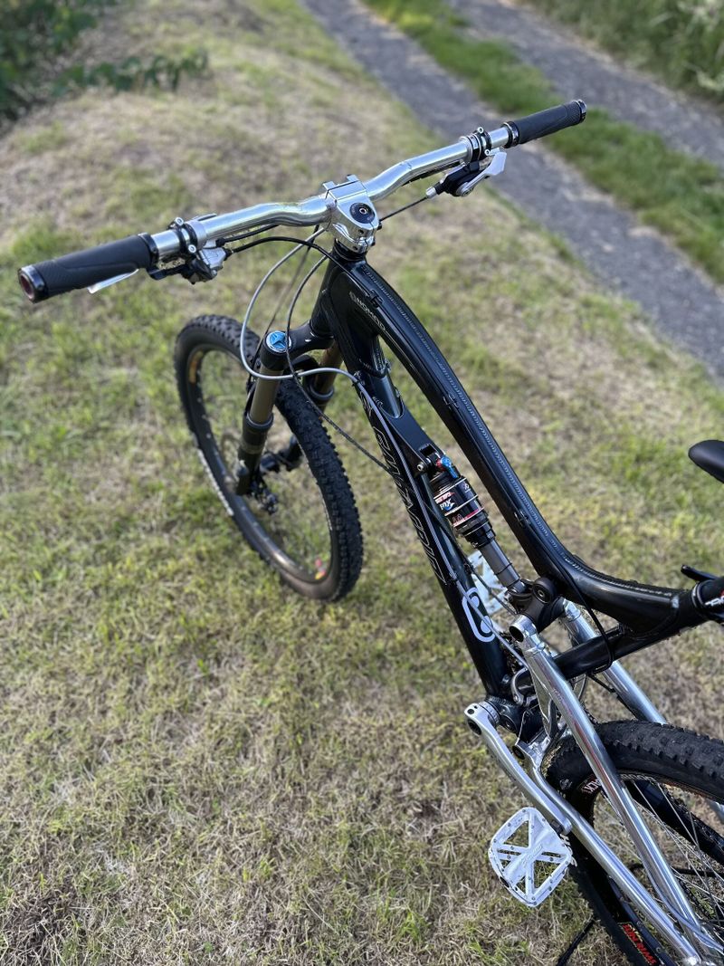 Santa Cruz Nomad 1. Generace