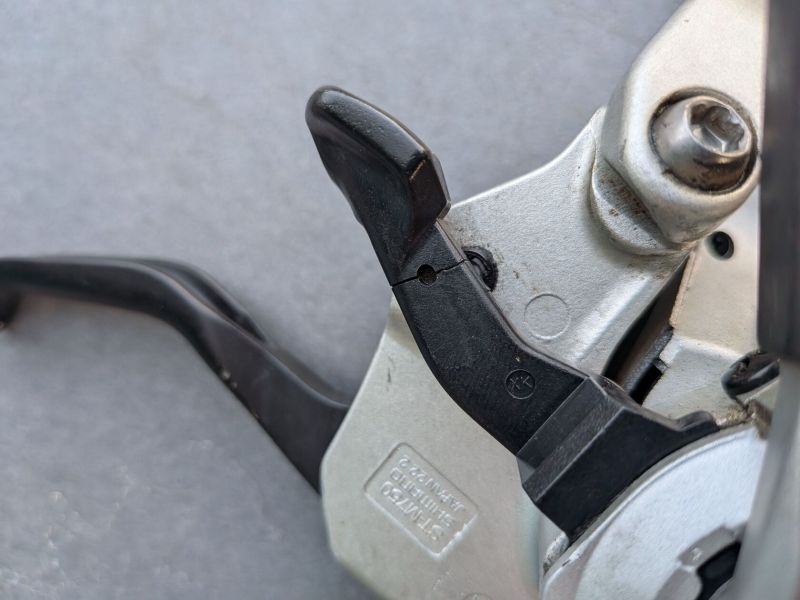 řazení a brzdové páky Shimano Deore XT