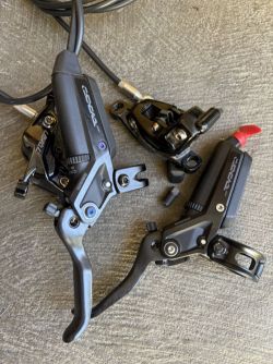 Sram CODE + Level 4P