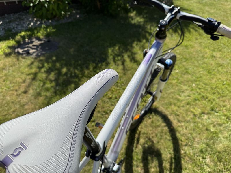 Scott Scale 30 Contessa