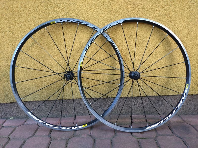 Mavic Aksium, zapletená kola 