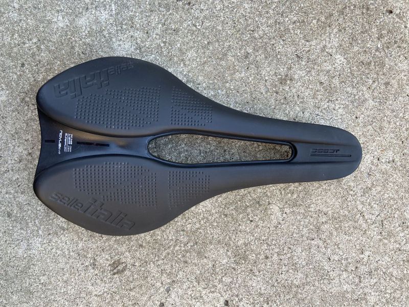 Selle Italia Novus boost evo superflow