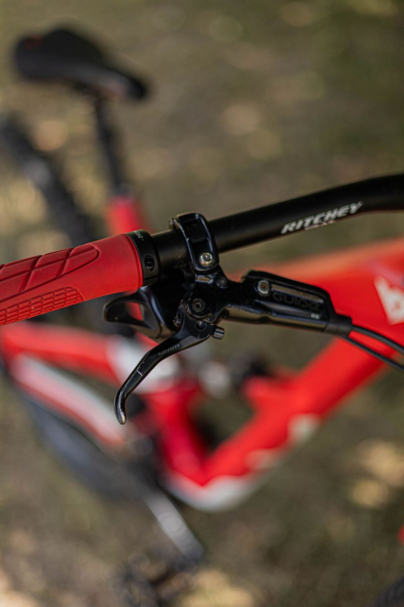 YT Jeffsy CF Pro L 29 
