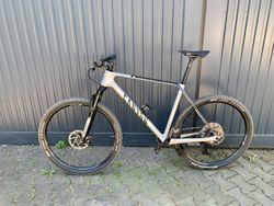 Canyon Exceed CF 5