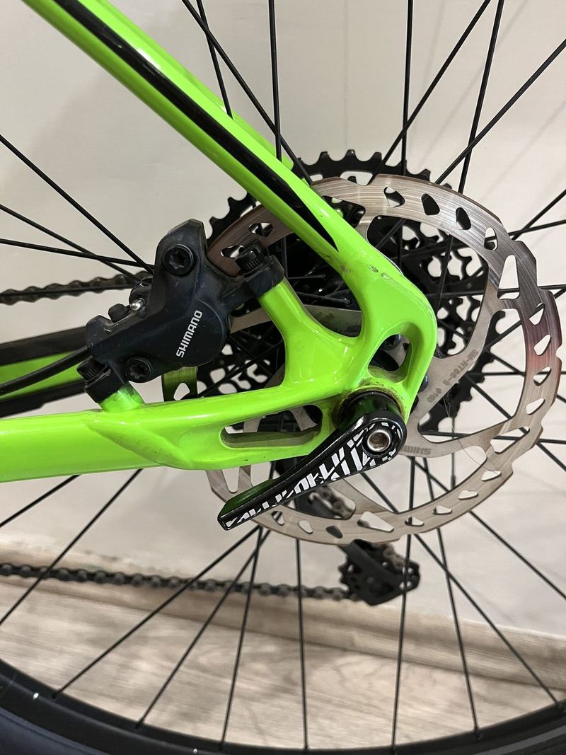 SPECIALIZED EPIC 29" - SLX, Shimano, výborný stav