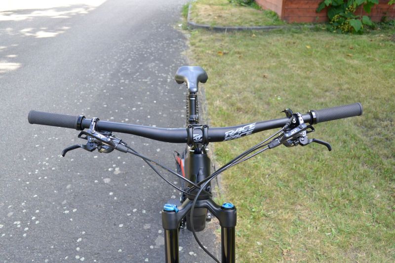 Cube Stereo 150 C:62 Race (20") Top Stav