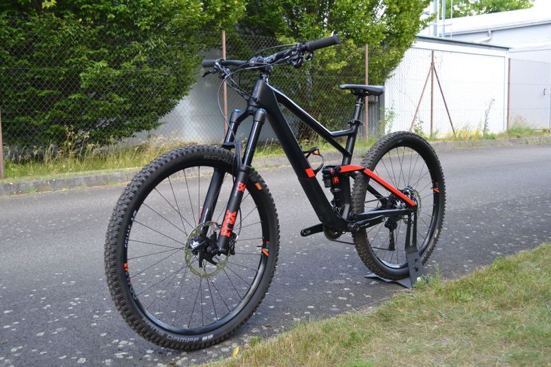Cube Stereo 150 C:62 Race (20") Top Stav