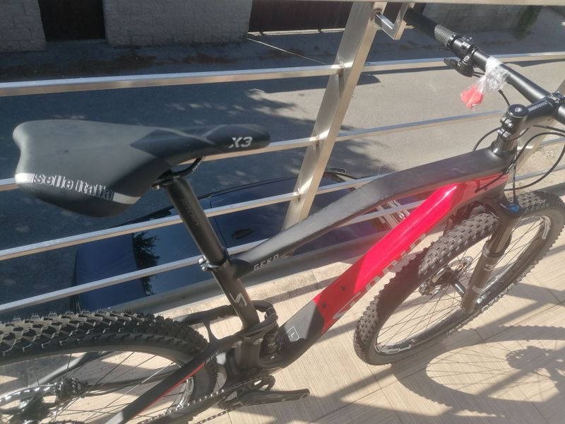NOVY(0km)29" SCAPIN-GEKO CARBON XT