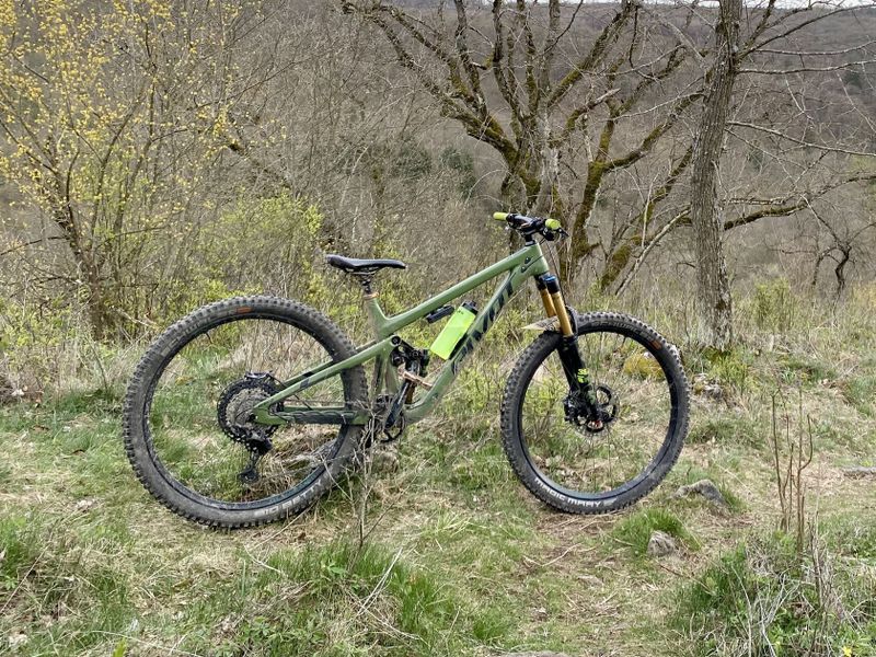 Pivot Switchblade XT/XTR