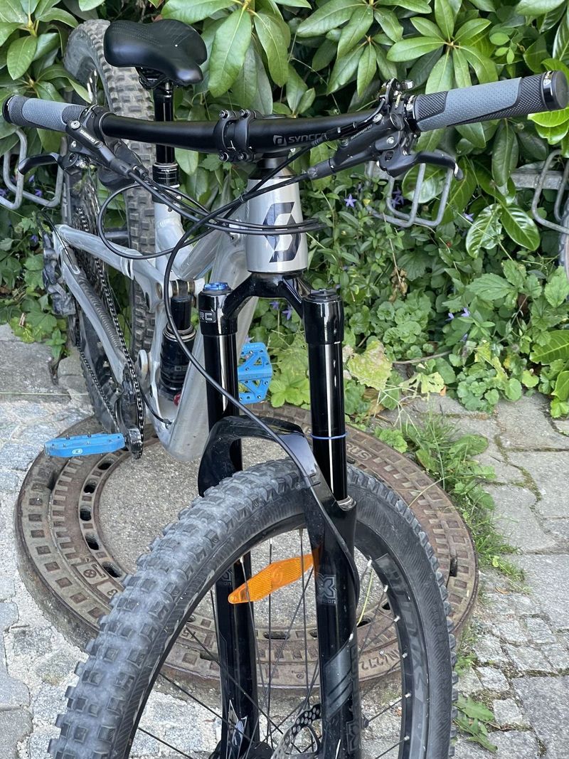 Scott Ransom 600, 26 palců, možno i jako Ransom 400 s 24