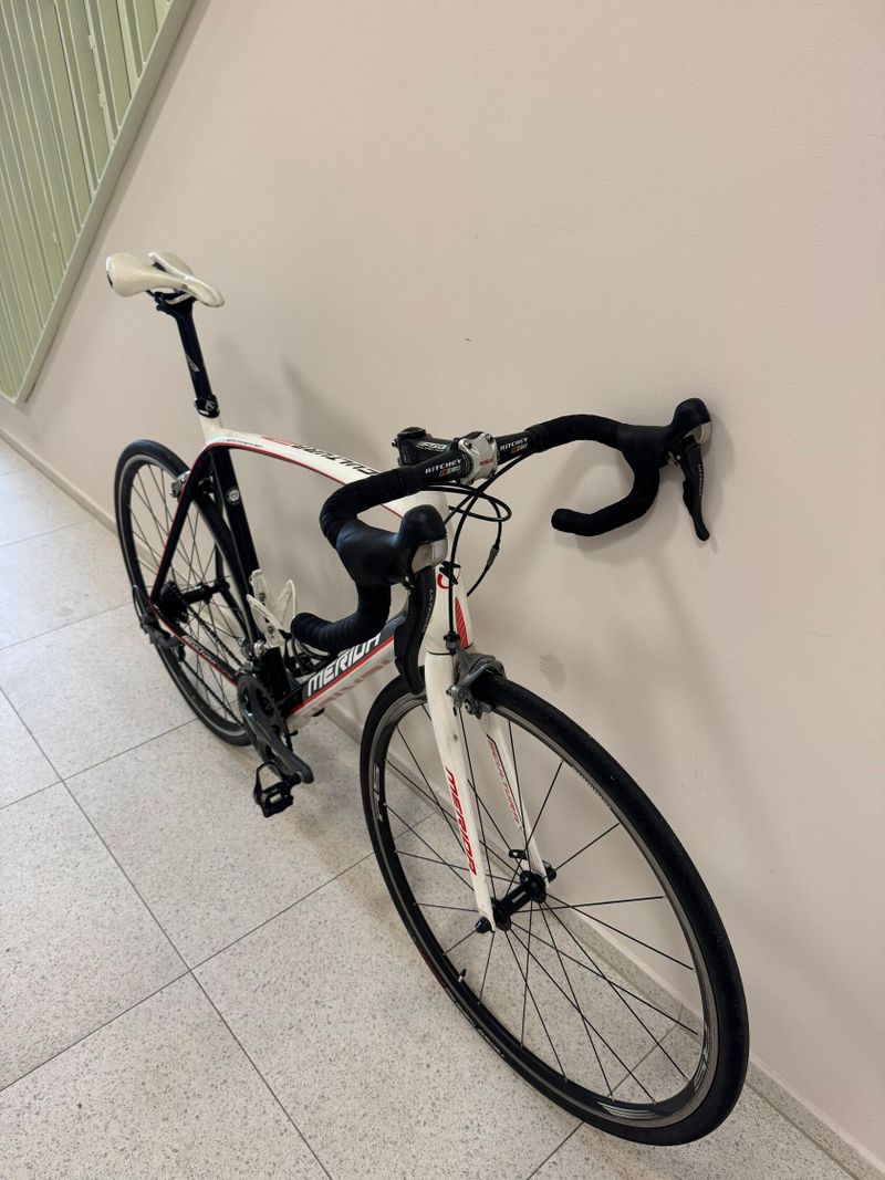 Merida Scultura, karbon, Shimano Ultegra