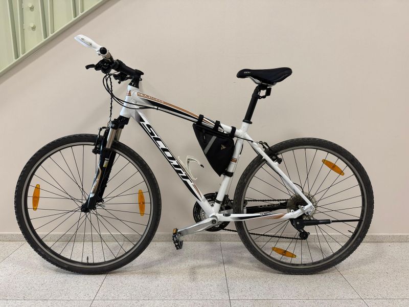 Trekingové kolo Scott Sportster