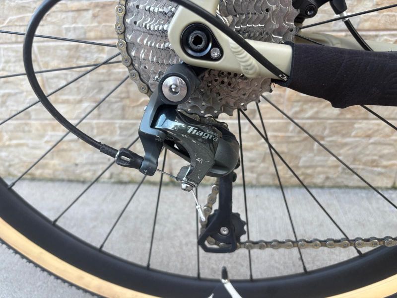 GRAVEL Cube Nuroad Pro