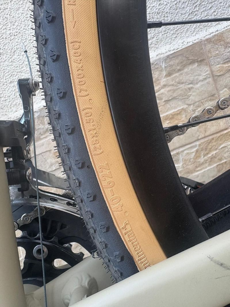 GRAVEL Cube Nuroad Pro