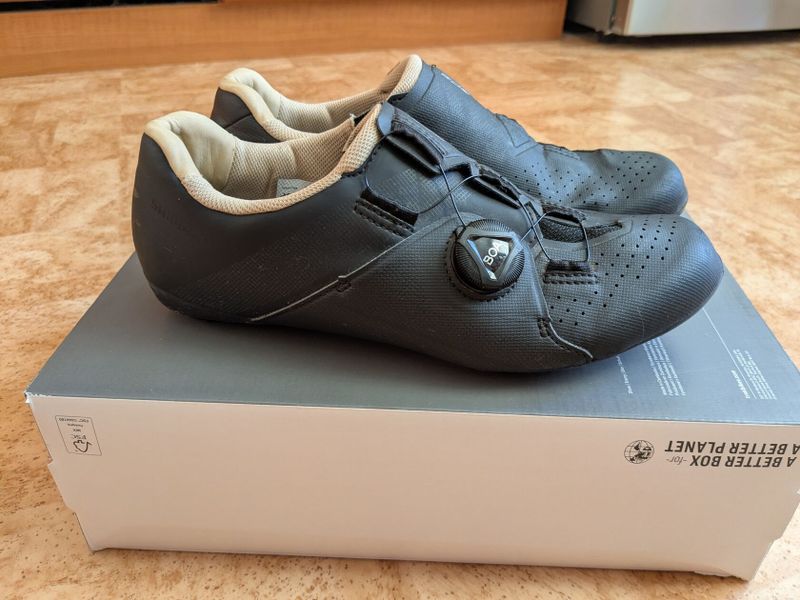 Silniční tretry Shimano RC3