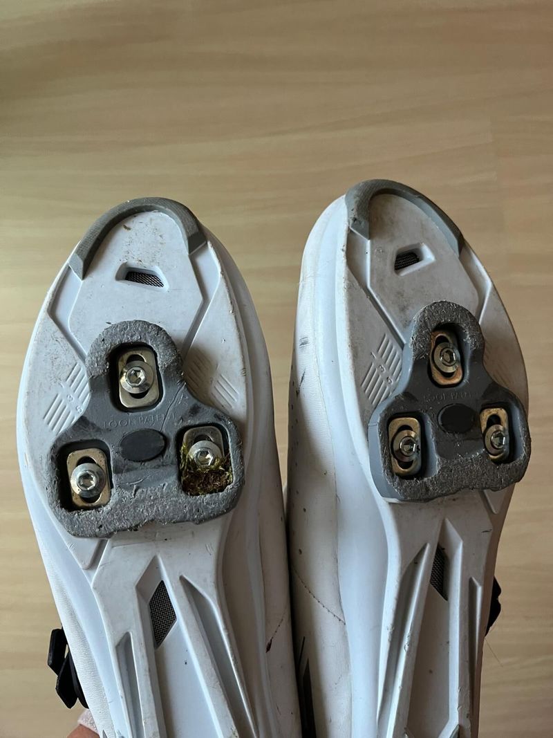 Dámské silniční tretry Exustar SR456B White 