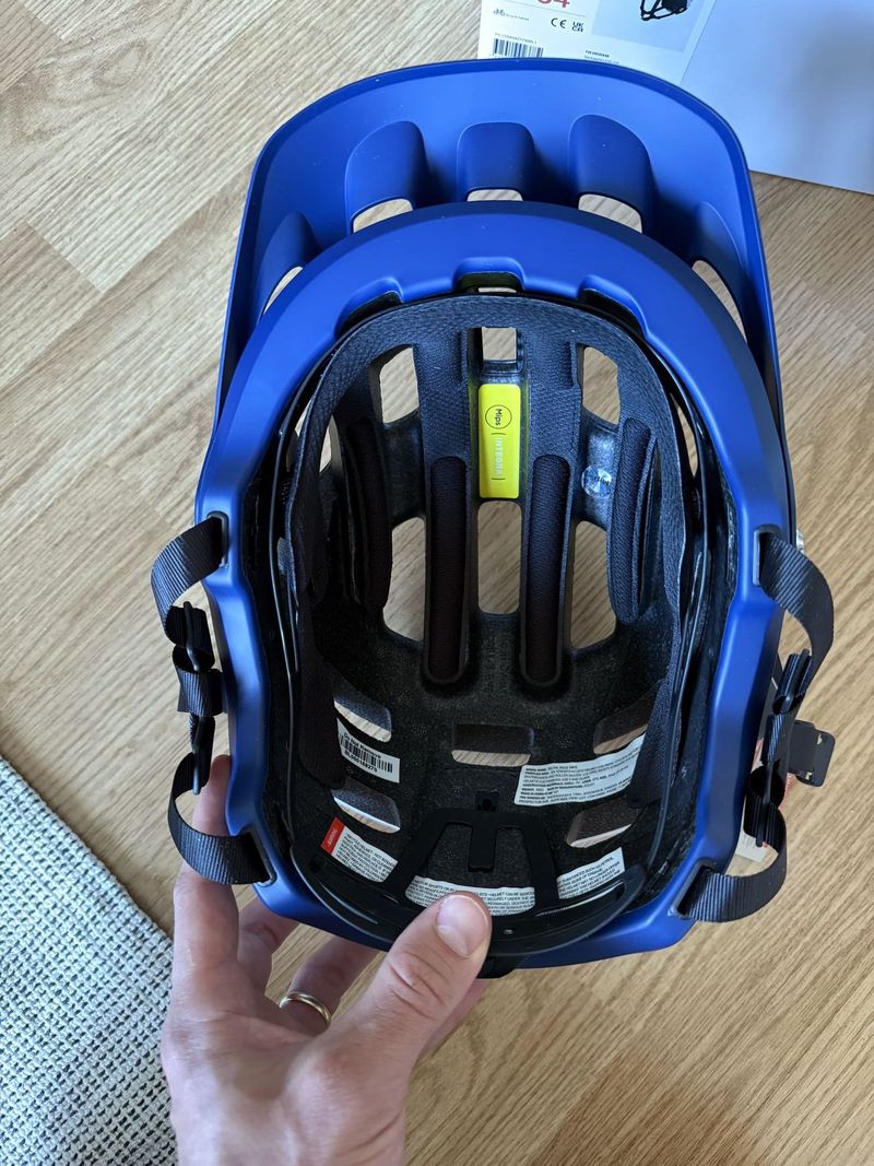 POC Tectal Race MIPS (nová, vel. S/M)