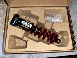Prodám zadní tlumič RockShox vivid coil ultimate RC2T - rozměr 230X65