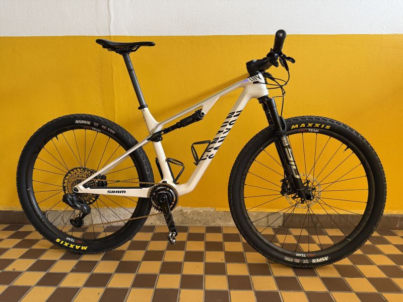 Prodám CANYON LUX CF SLX Limited
