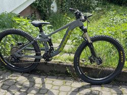 Kona Process 24, dětské celopéro se 120mm zdvihu