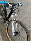 CELOODPRUŽENÉ HORSKÉ KOLO CANYON NERVE XC 27,5 RÁM M/L