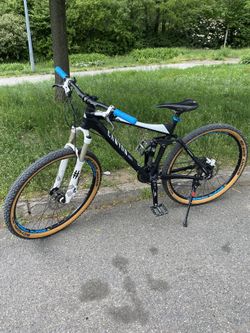 CELOODPRUŽENÉ HORSKÉ KOLO CANYON NERVE XC 27,5 RÁM M/L