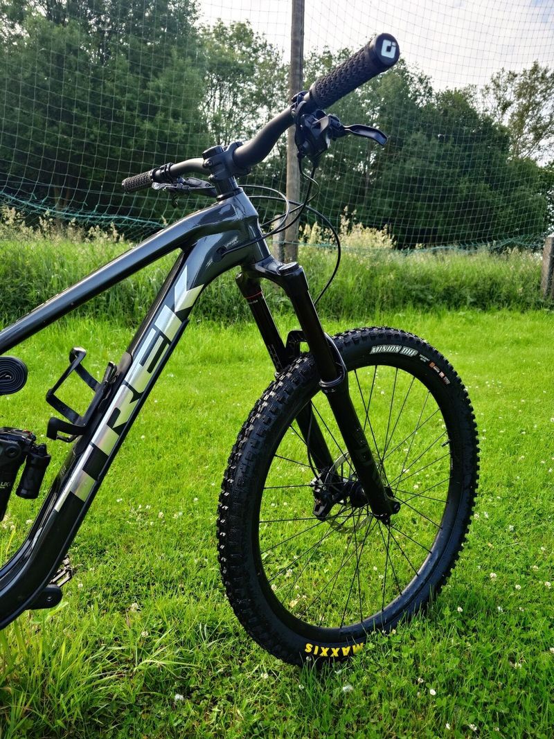 Trek Slash 8 2022