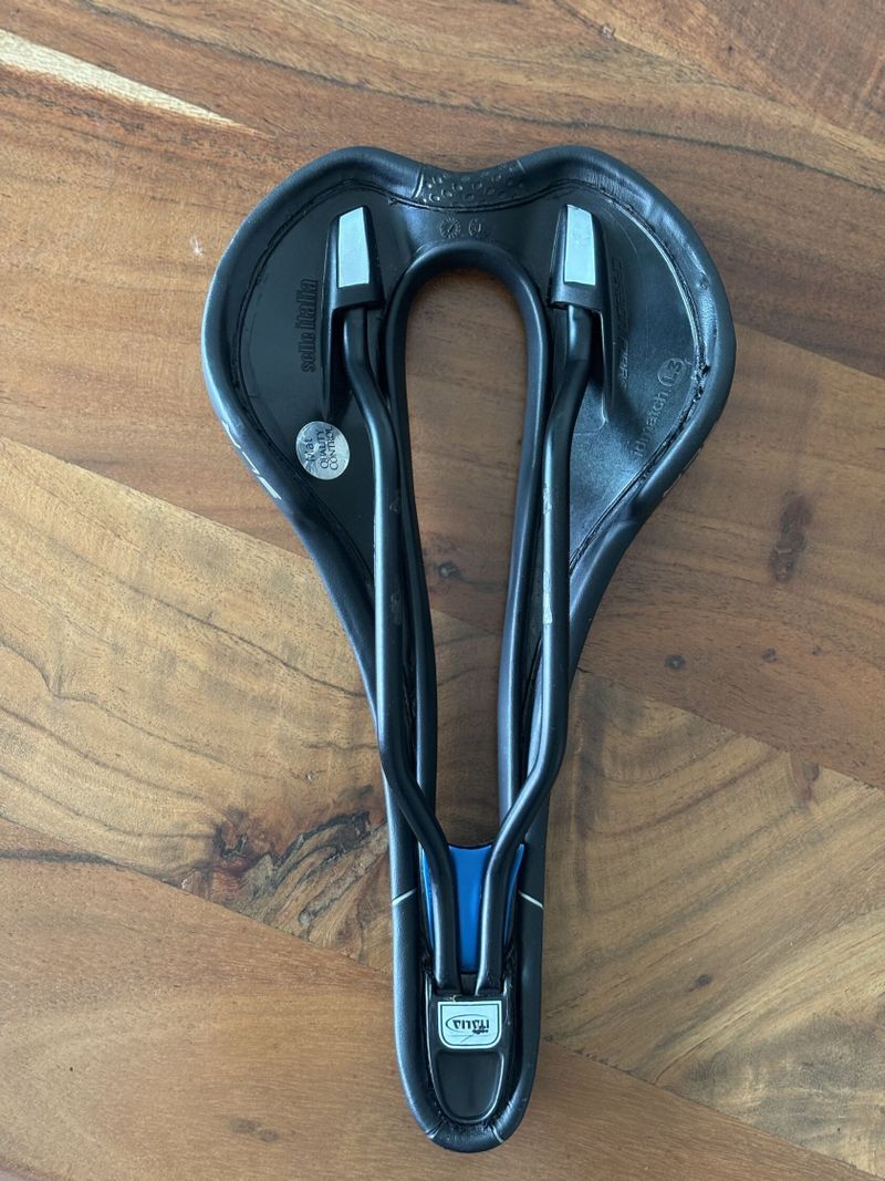 Selle Italia SLR TM Superflow L3 sedlo, 145 mm