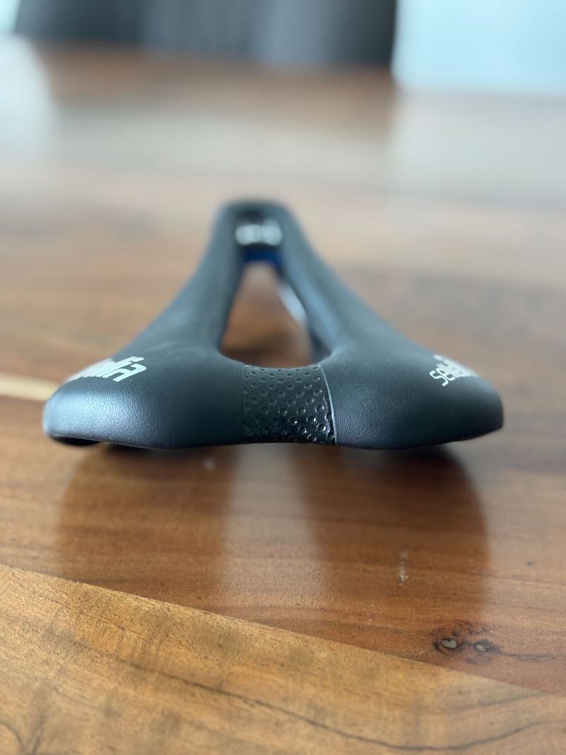 Selle Italia SLR TM Superflow L3 sedlo, 145 mm