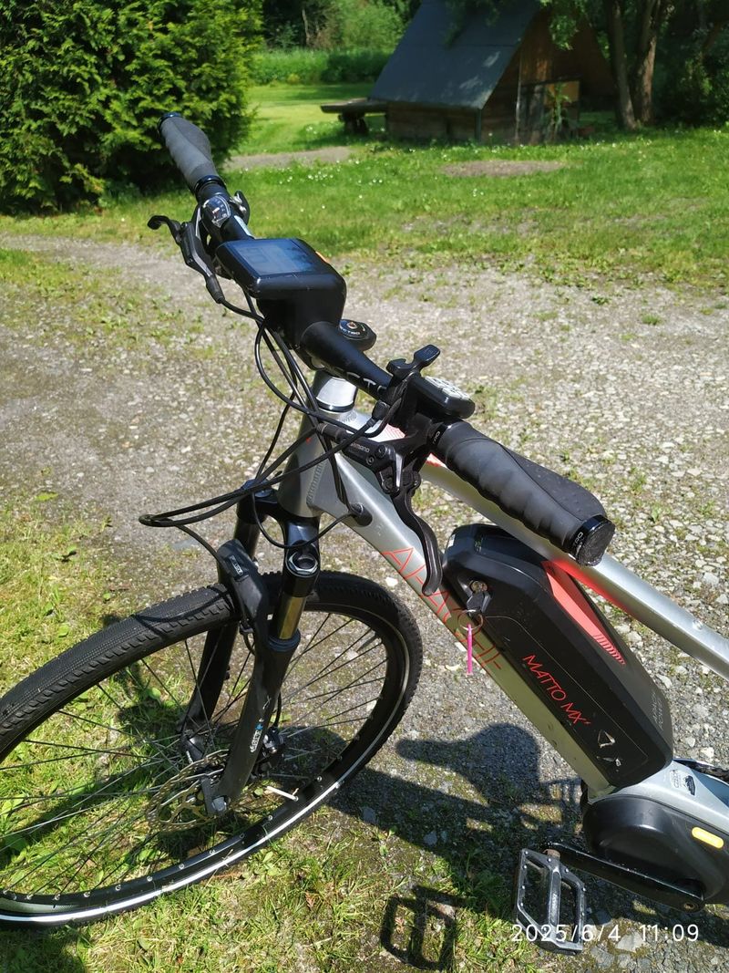 Dámské trekové elektrokolo