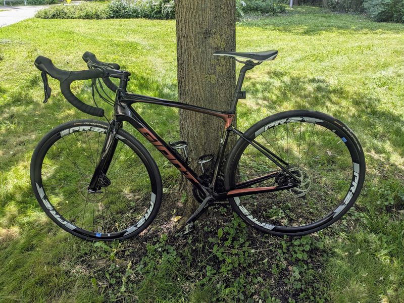 Giant Defy Advanced - nový rám Defy Advanced 0 s doživotní zárukou!