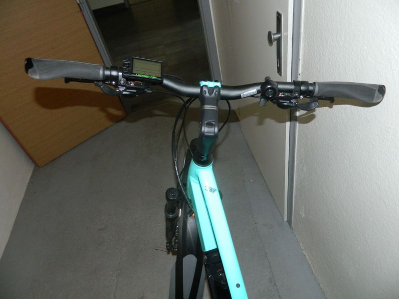 Prodám dámské elektrokolo LEDER FOX VENOSA