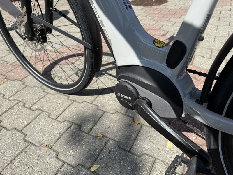 Superior eXR 6050 BLS Touring S 250KM ZÁRUKA, BOSCH