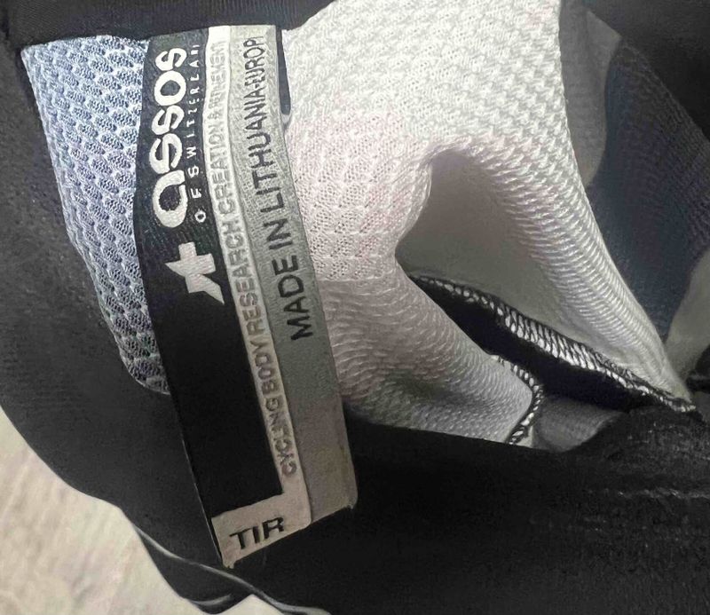 Letni dres ASSOS