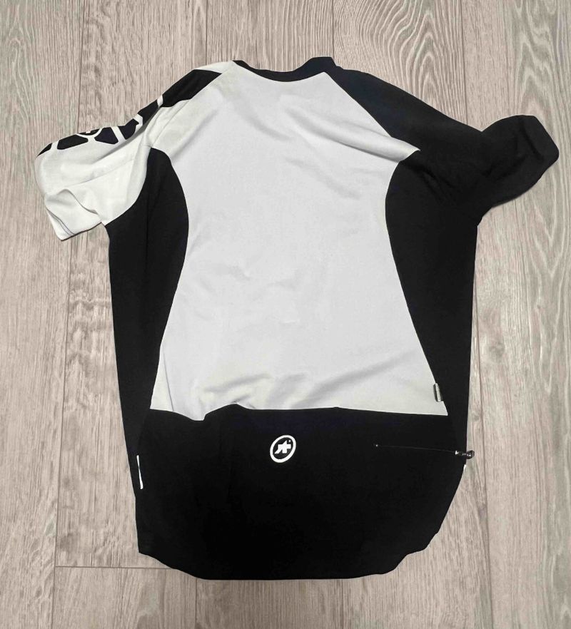 Letni dres ASSOS